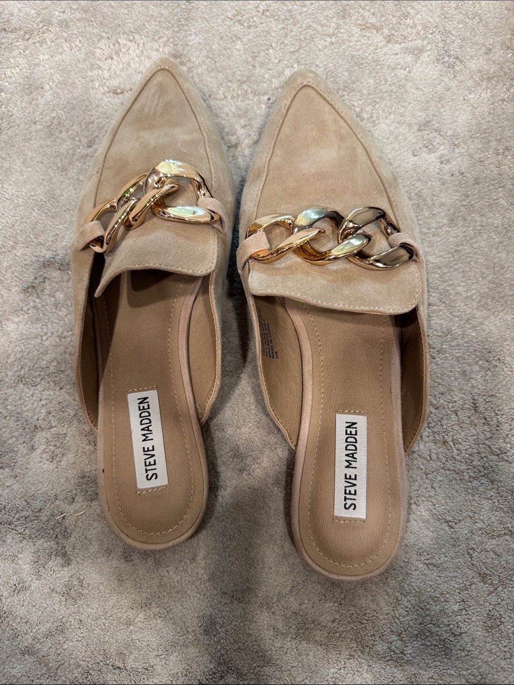 Steve Madden Nude Suede Pointed Mules with Gold Chain